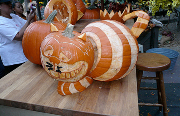 cheshire-cat-pumpkin