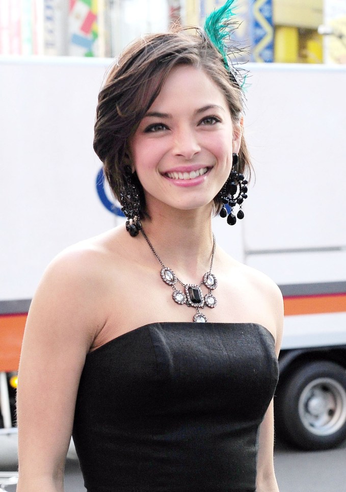 kristin-kreuk-20