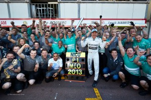 f1-2013-monaco-mercedes-team