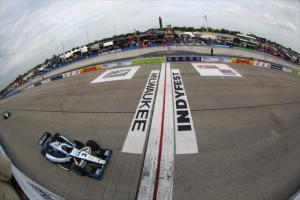 indycar-2013-milwaukee-castroneves