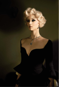 sarah-gadon-vogue13-01