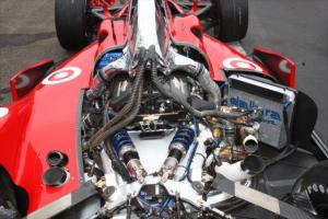indycar-2014-barber-kanaan-engine