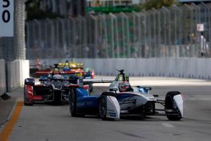 formula-e-2015-miami-vergne-bird