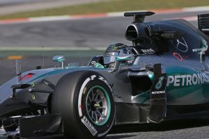f1-2015-barcelona-midseason-test-rosberg-mercedes