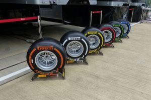 f1-2015-britain-pirelli